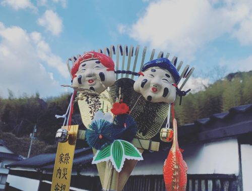 . 新年あけましておめでとうございます。 本年もよろしくお願いいたします。 1月5日仕事始め。 今年も素敵な1年になりますように♡